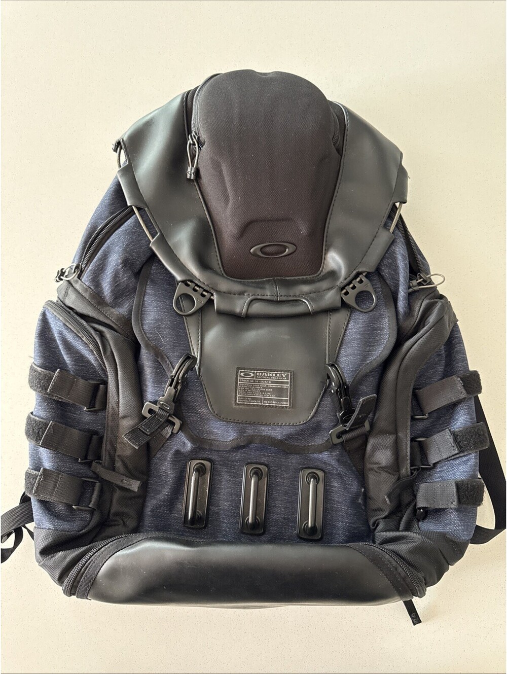 GENUINE Oakley Kitchen Sink TACTICAL Backpack UNIQUE Stealthblack RARE Blue EUC